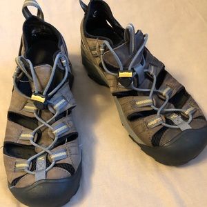 KEEN Men's Waterproof Trail Hiking Sandal Size 8